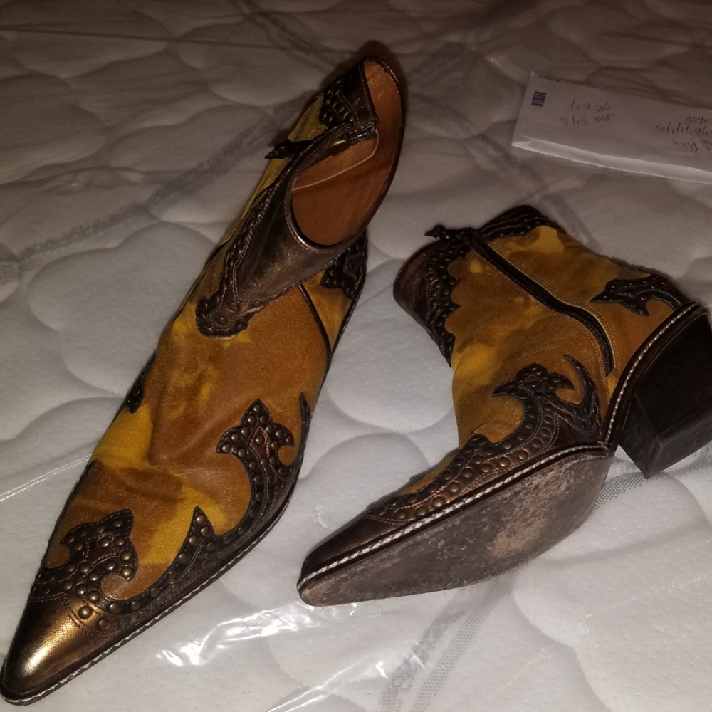 Ankle booties $250